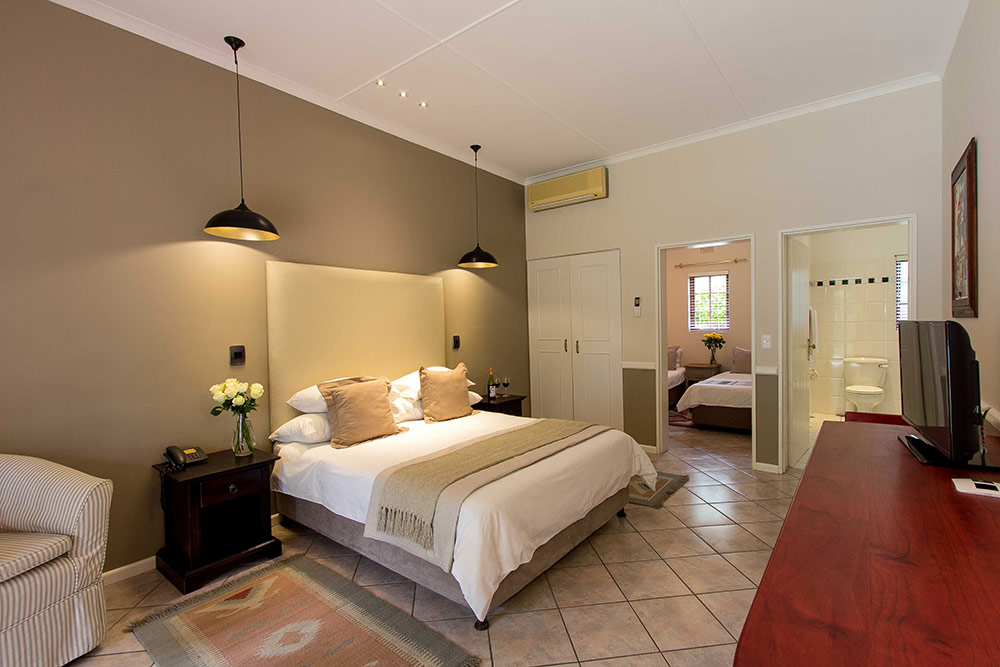 Standard / Family Rooms - Hlangana Lodge