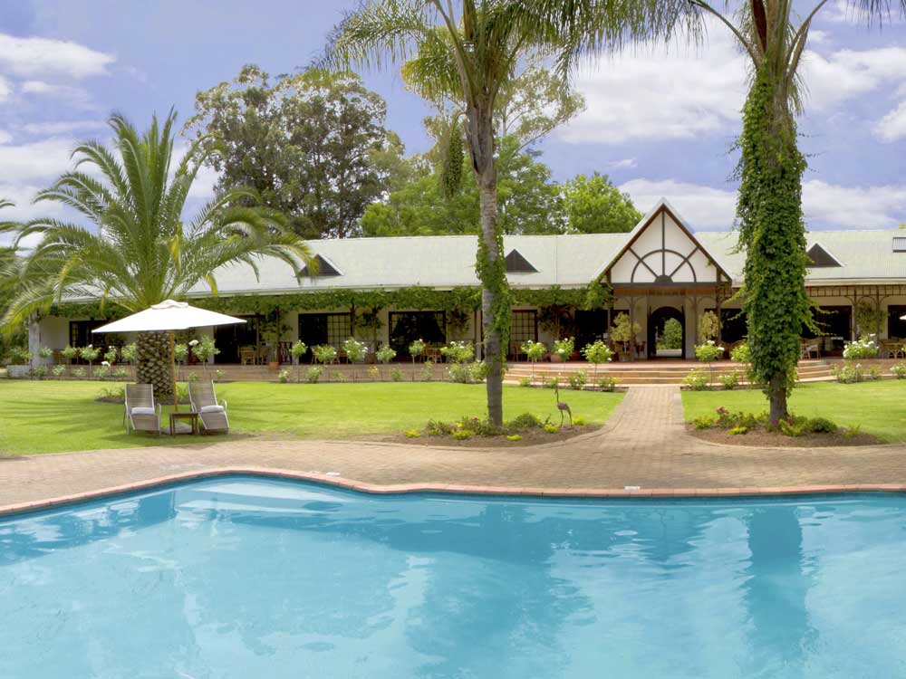 Pool - Hlangana Lodge